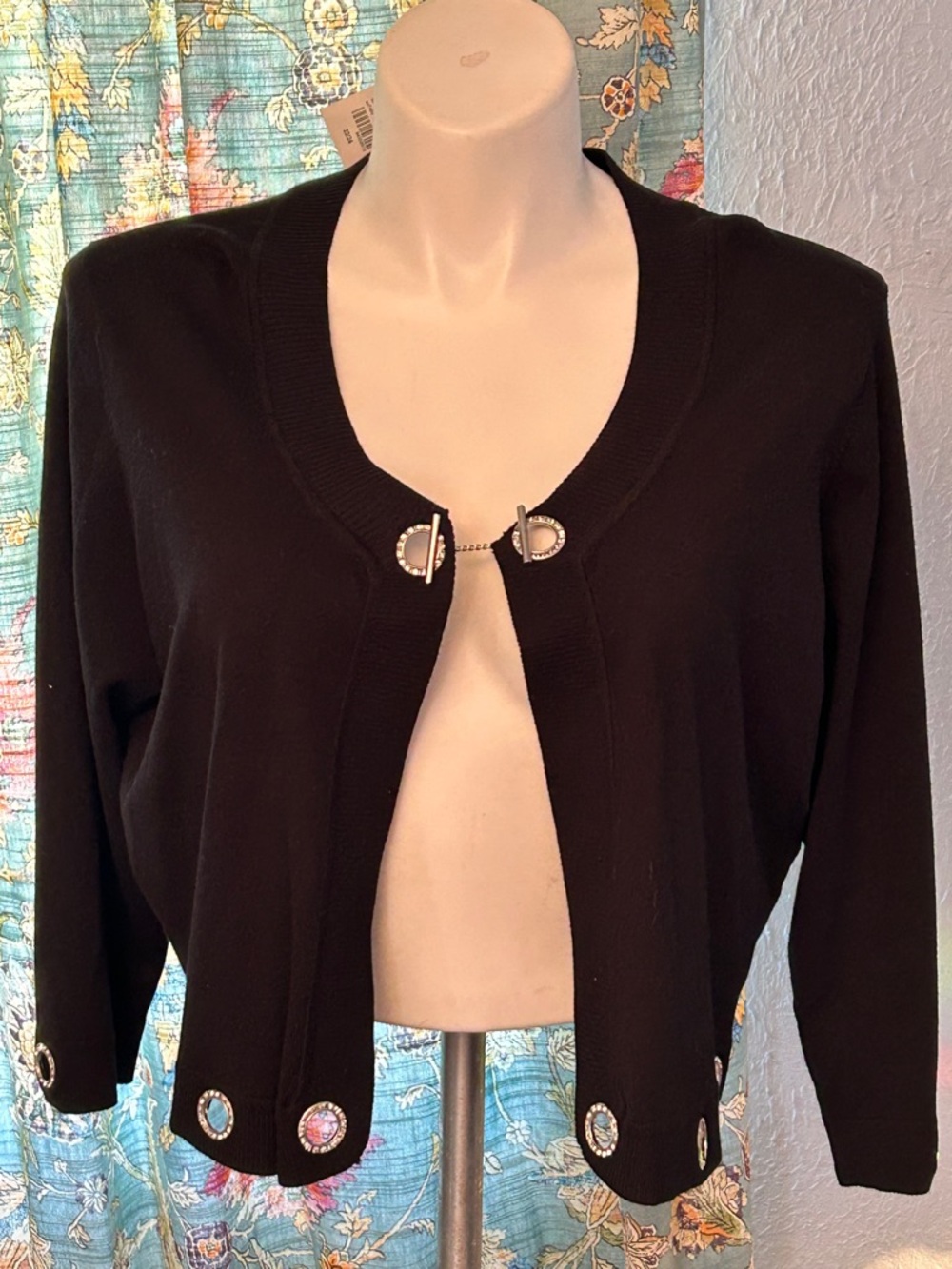 NWT Lane Bryant Black Cardigan Size 22/24 with Silver Metal Grommets Chain